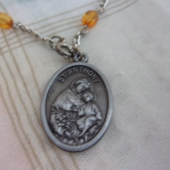 St Anthony Orange Bead Chaplet Bracelet 7" L - Picture 3 of 7
